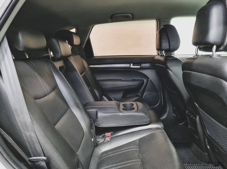 Фото Kia Sorento II Рестайлинг с пробегом | №12