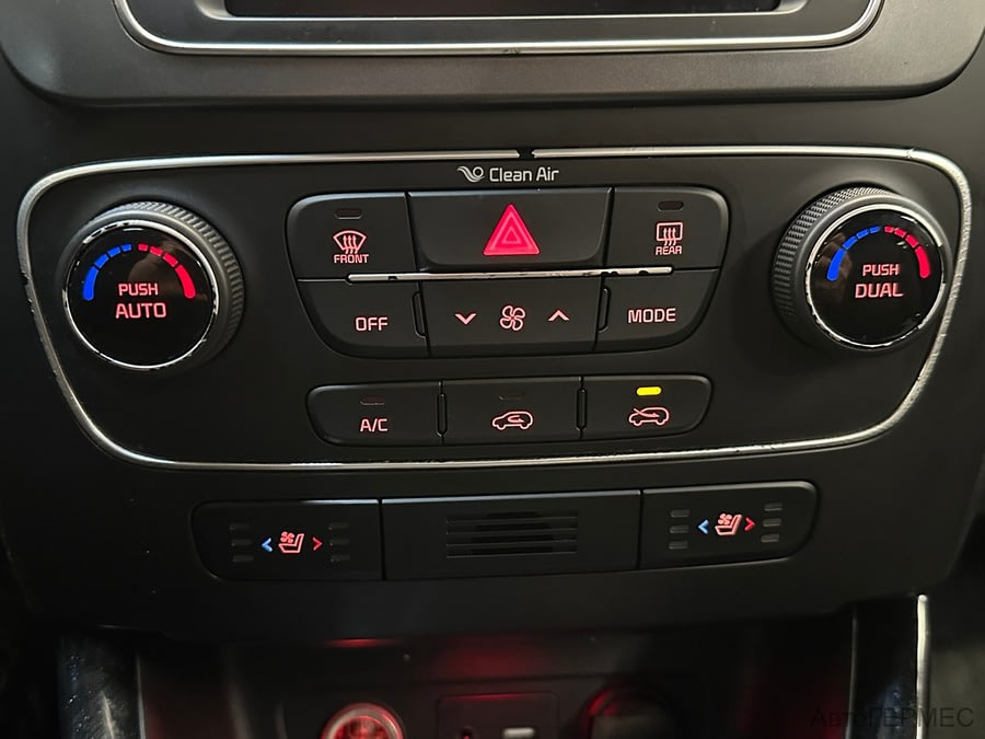 Фото Kia Sorento II Рестайлинг с пробегом | №7