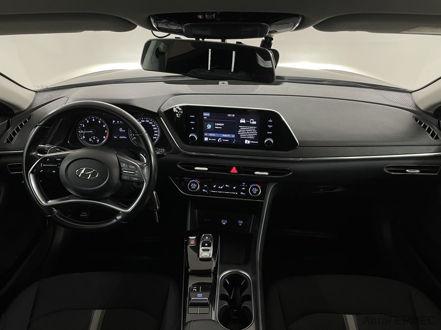 Фото HYUNDAI Sonata VIII (DN8) с пробегом | №5