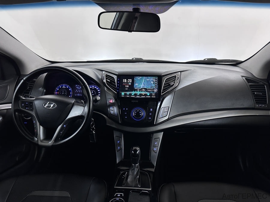 Фото HYUNDAI I40 I Рестайлинг с пробегом | №5