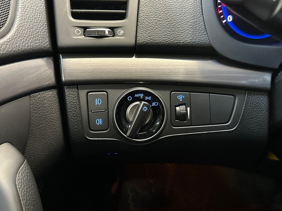 Фото HYUNDAI I40 I Рестайлинг с пробегом | №11