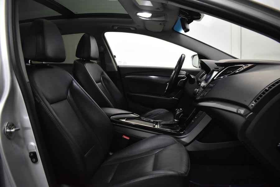 Фото HYUNDAI I40 I Рестайлинг с пробегом | №16