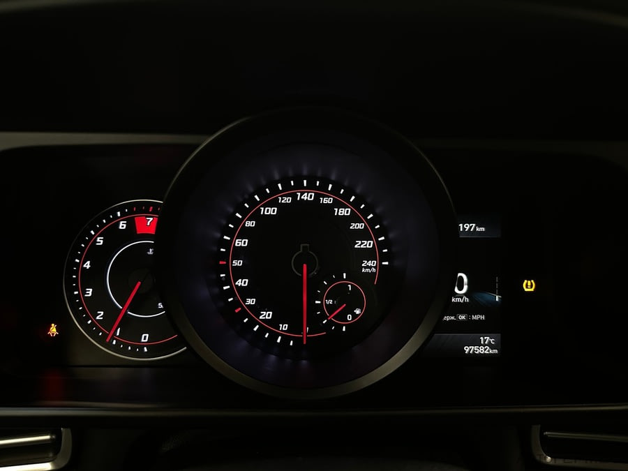 Фото HYUNDAI Elantra VII (CN7) с пробегом | №6