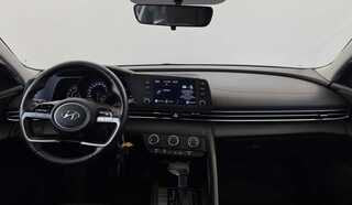 Фото HYUNDAI Elantra VII (CN7) с пробегом