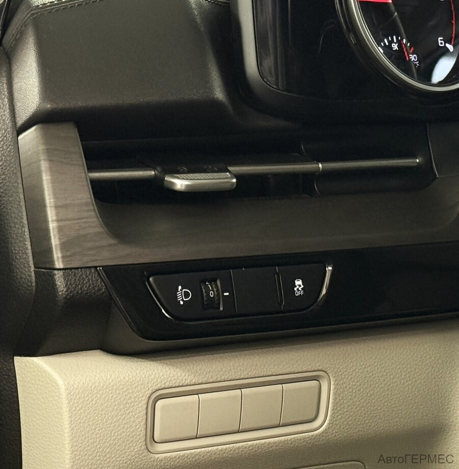 Фото Kia Carnival IV с пробегом | №9