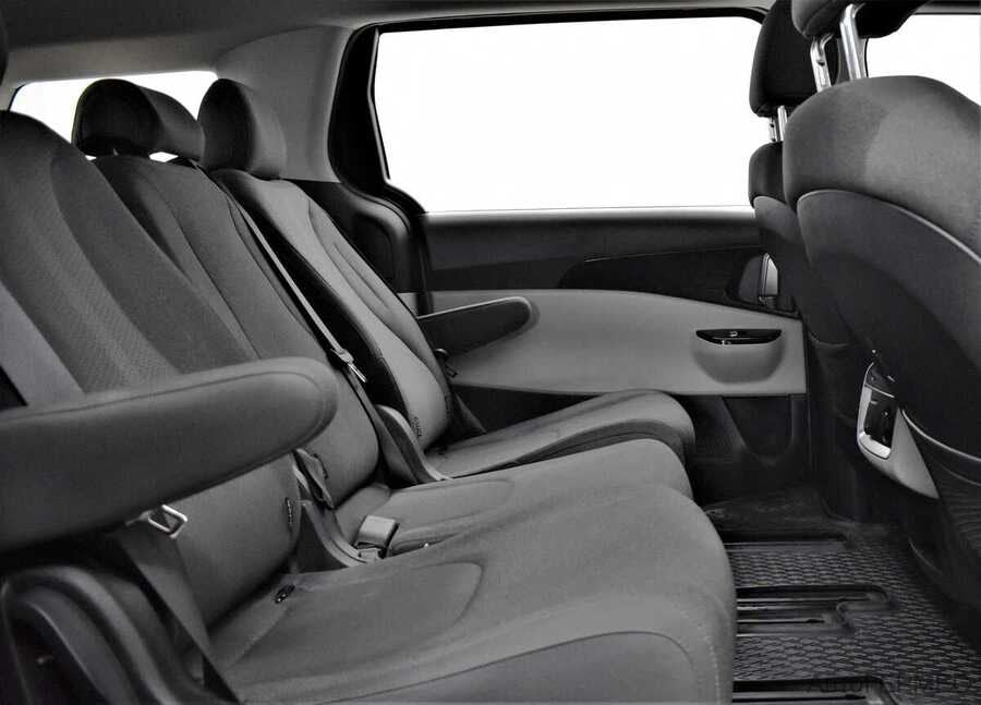 Фото Kia Carnival IV с пробегом | №13