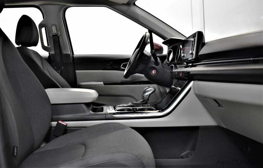 Фото Kia Carnival IV с пробегом | №12