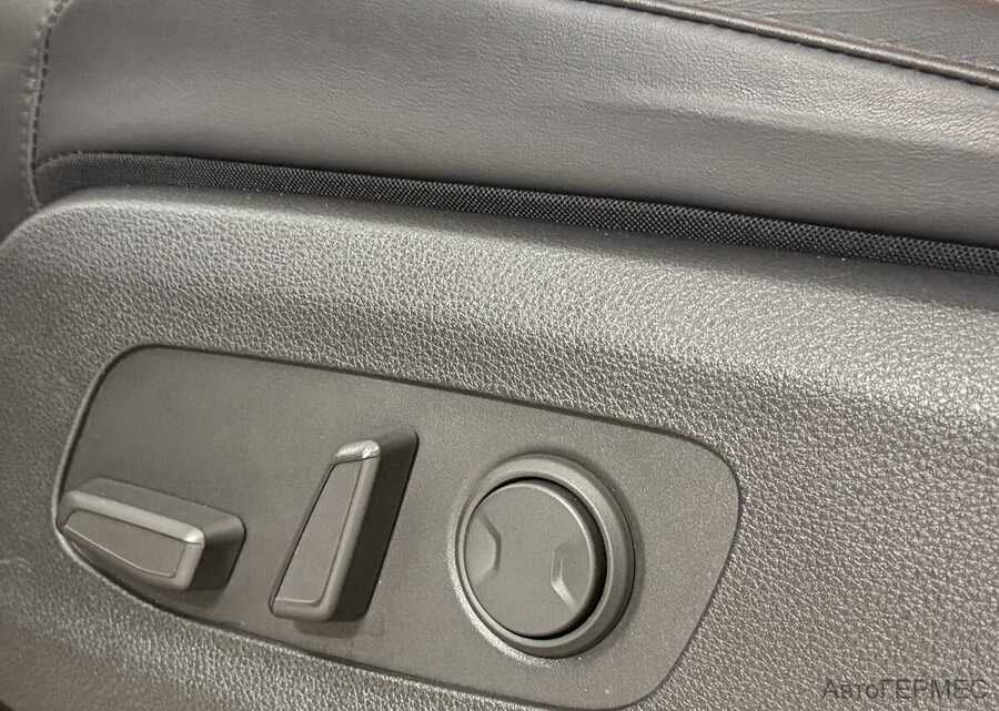 Фото Kia Carnival IV с пробегом | №11