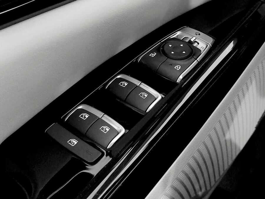 Фото Kia Carnival IV с пробегом | №11