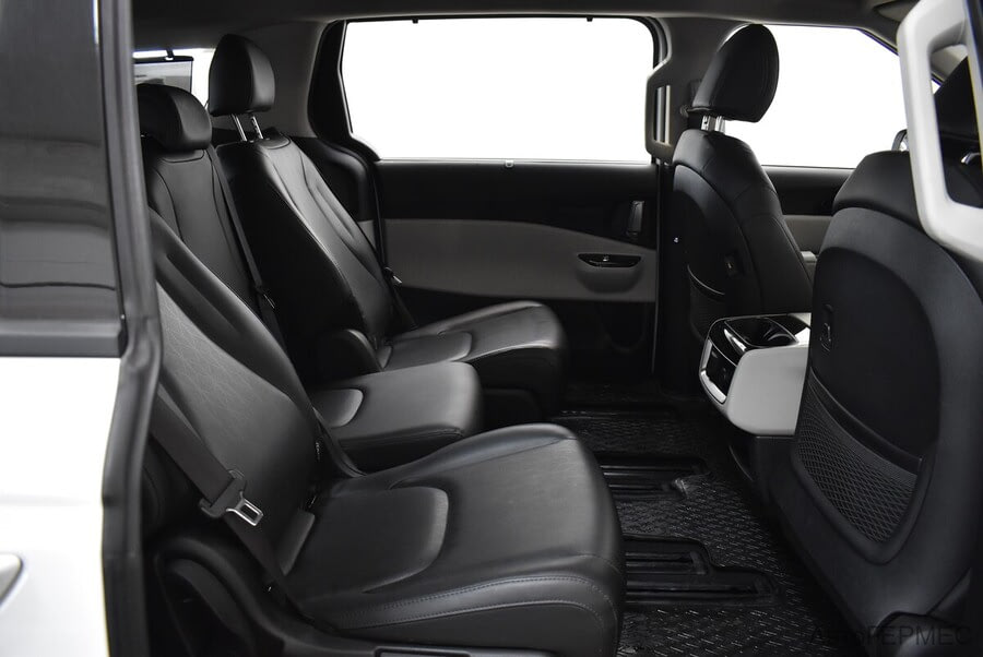 Фото Kia Carnival IV с пробегом | №17