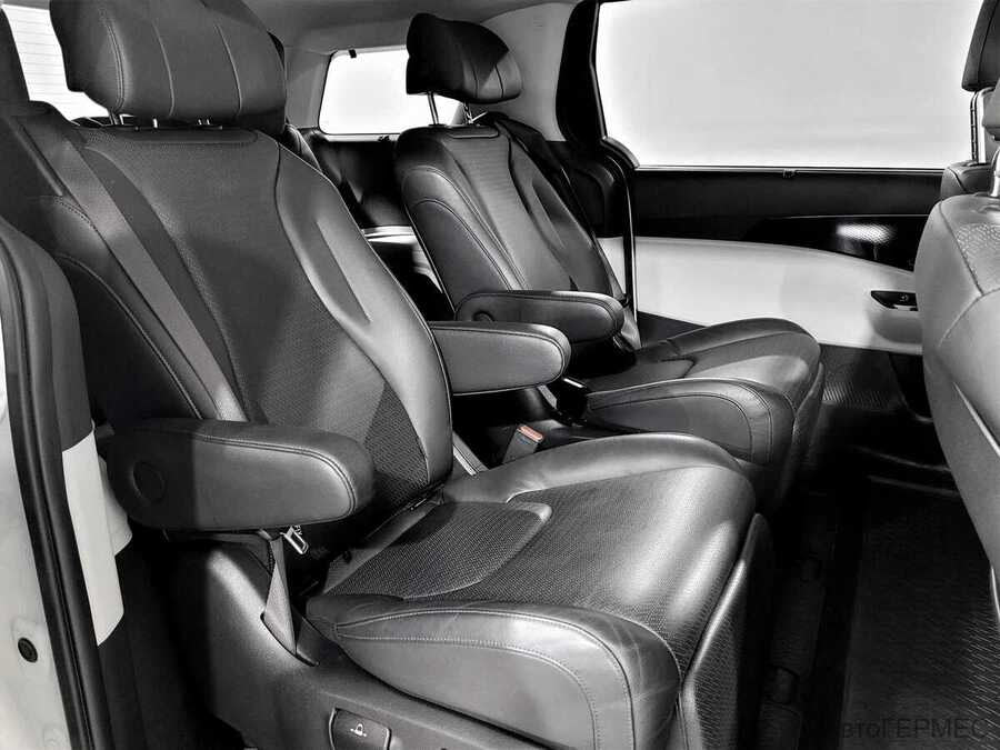 Фото Kia Carnival IV с пробегом | №14