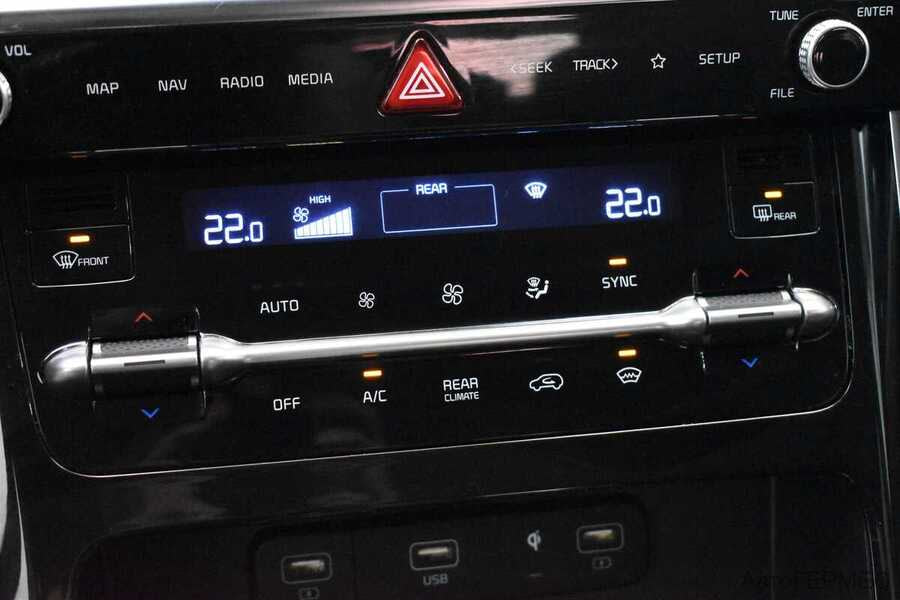 Фото Kia Carnival IV с пробегом | №8