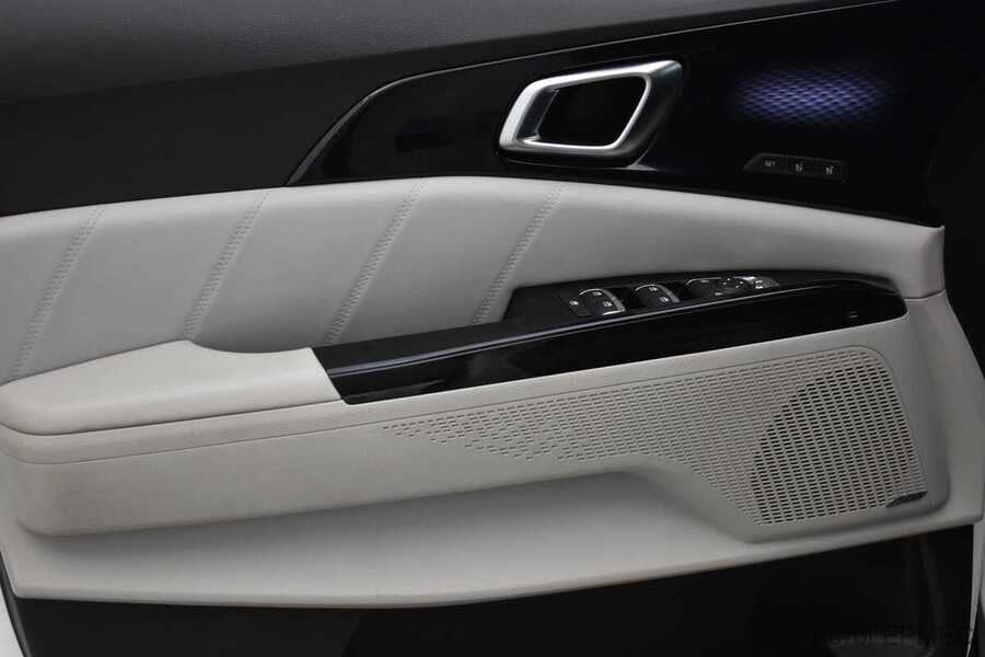 Фото Kia Carnival IV с пробегом | №16