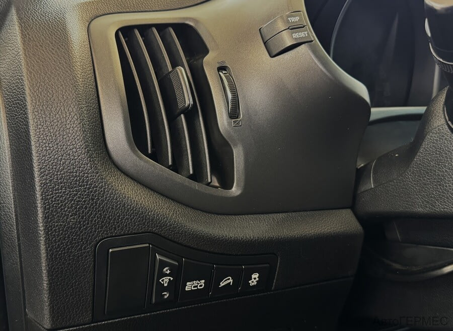 Фото Kia Sportage III с пробегом | №10