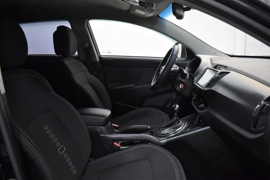 Фото Kia Sportage III с пробегом | №13 Фото Kia Sportage III с пробегом | №13