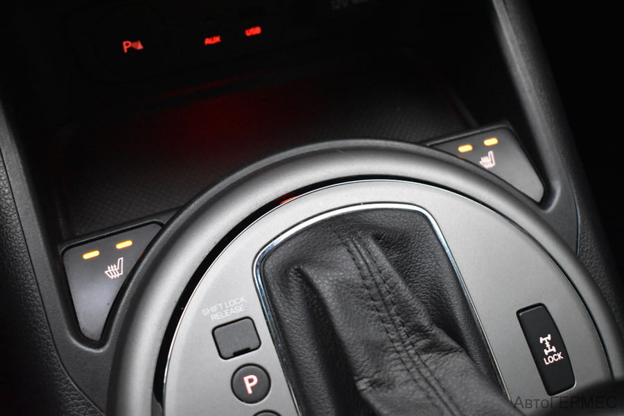 Фото Kia Sportage III с пробегом | №8