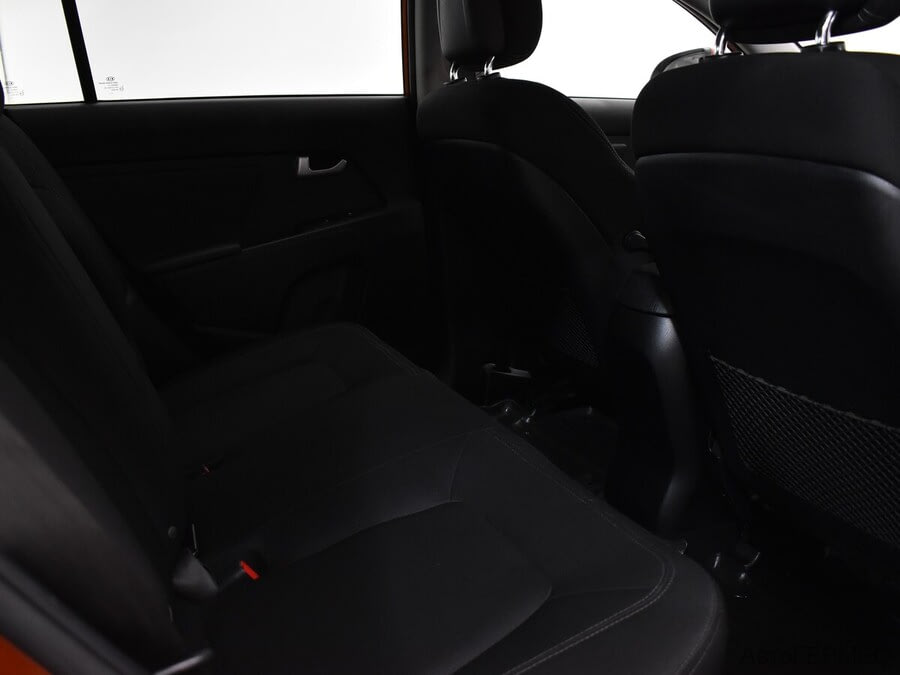 Фото Kia Sportage III Рестайлинг с пробегом | №13