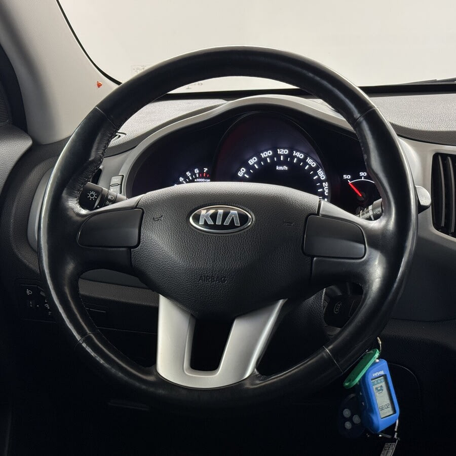 Фото Kia Sportage III Рестайлинг с пробегом | №9