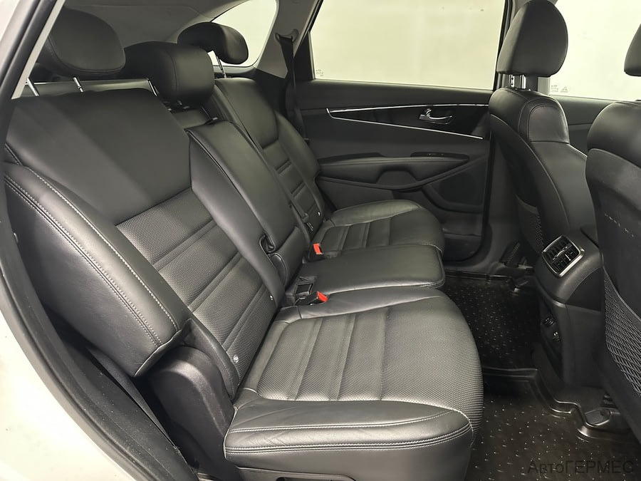 Фото Kia Sorento III PRIME Рестайлинг с пробегом | №18 Фото Kia Sorento III PRIME Рестайлинг с пробегом | №18