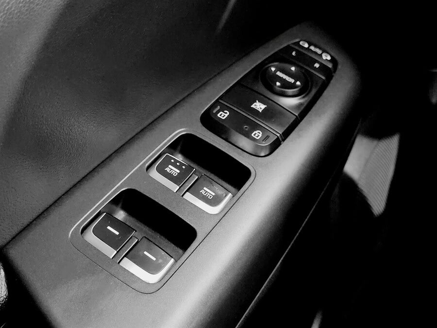 Фото Kia Sportage IV Рестайлинг с пробегом | №10