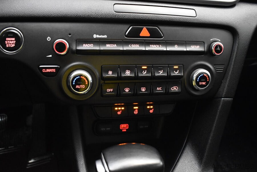 Фото Kia Sportage IV Рестайлинг с пробегом | №8