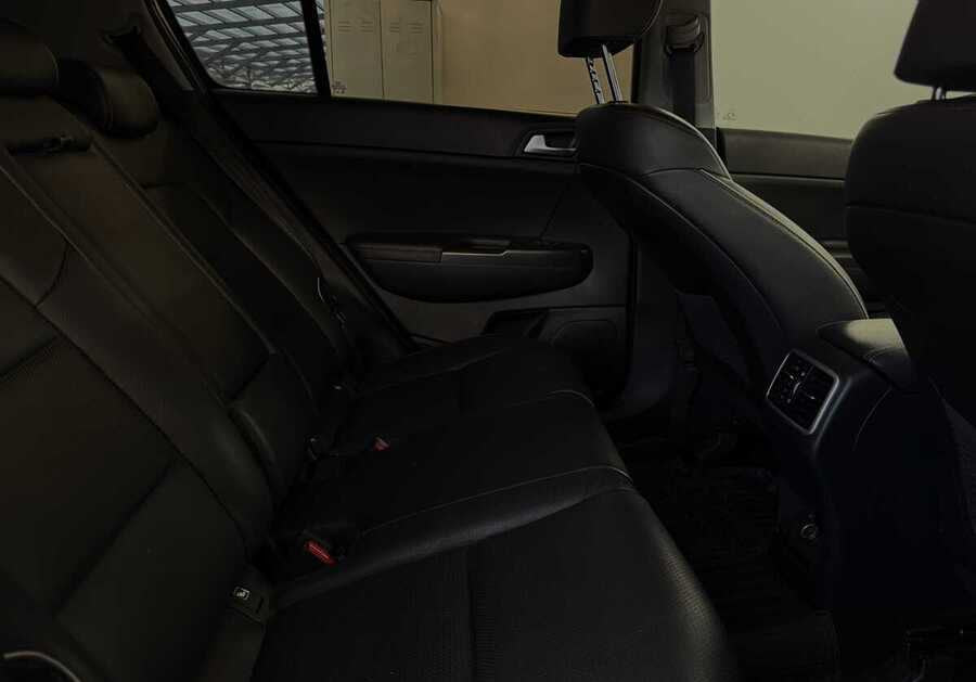 Фото Kia Sportage IV Рестайлинг с пробегом | №13