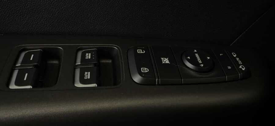 Фото Kia Sportage IV Рестайлинг с пробегом | №10