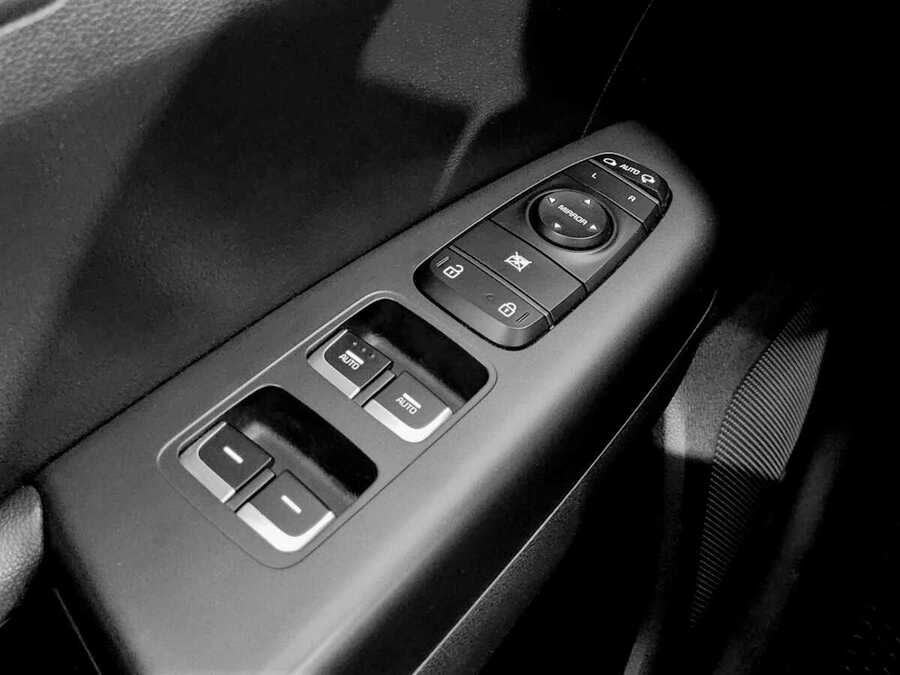 Фото Kia Sportage IV Рестайлинг с пробегом | №10