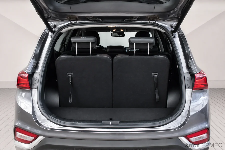 Фото HYUNDAI Santa Fe IV с пробегом | №16 Фото HYUNDAI Santa Fe IV с пробегом | №16
