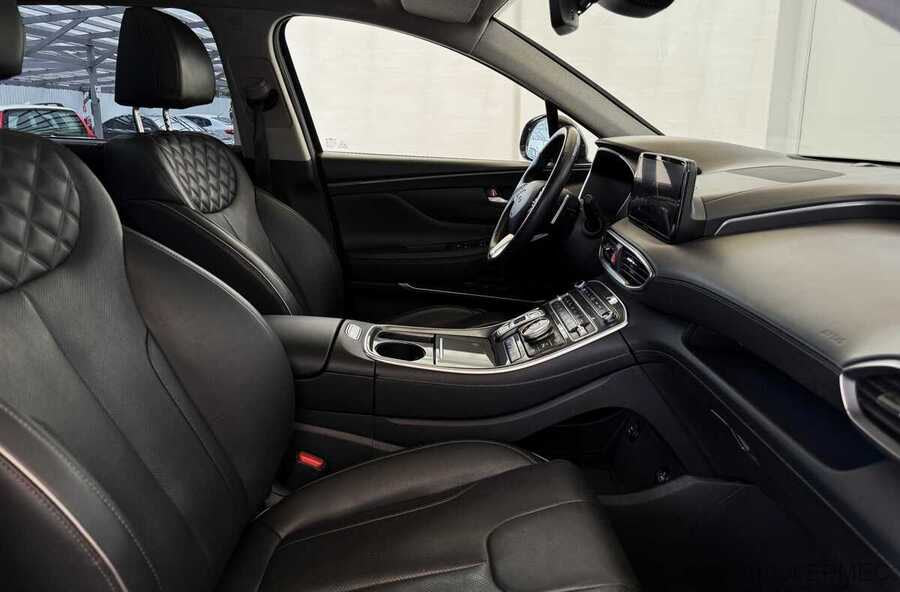 Фото HYUNDAI Santa Fe IV Рестайлинг с пробегом | №15 Фото HYUNDAI Santa Fe IV Рестайлинг с пробегом | №15