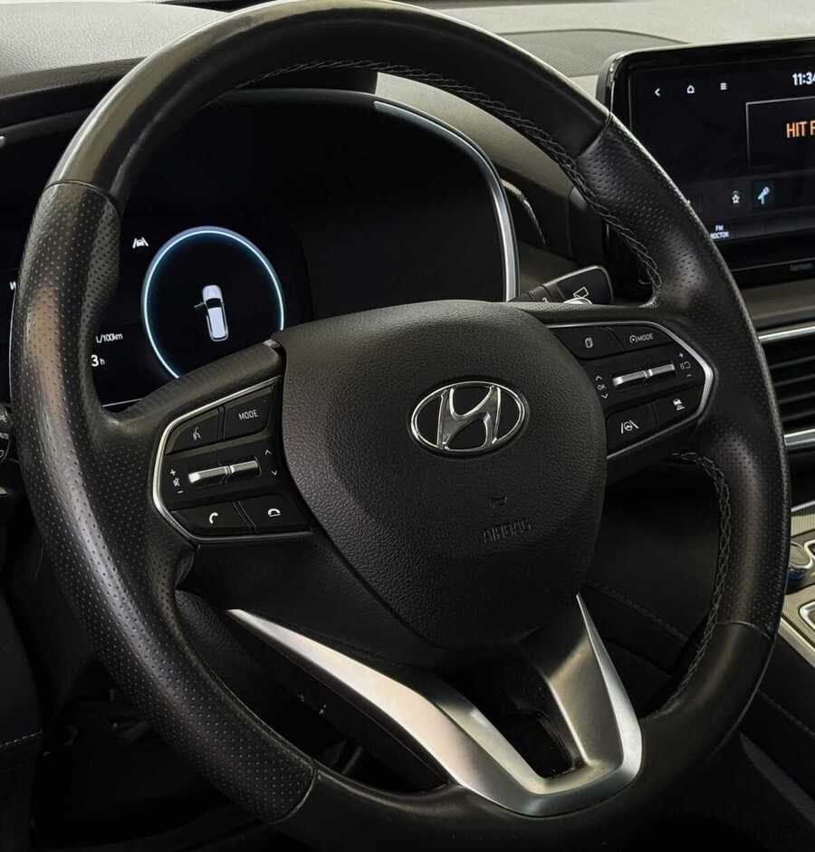 Фото HYUNDAI Santa Fe IV Рестайлинг с пробегом | №13 Фото HYUNDAI Santa Fe IV Рестайлинг с пробегом | №13