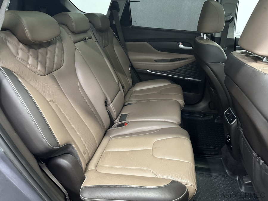 Фото HYUNDAI Santa Fe IV Рестайлинг с пробегом | №19