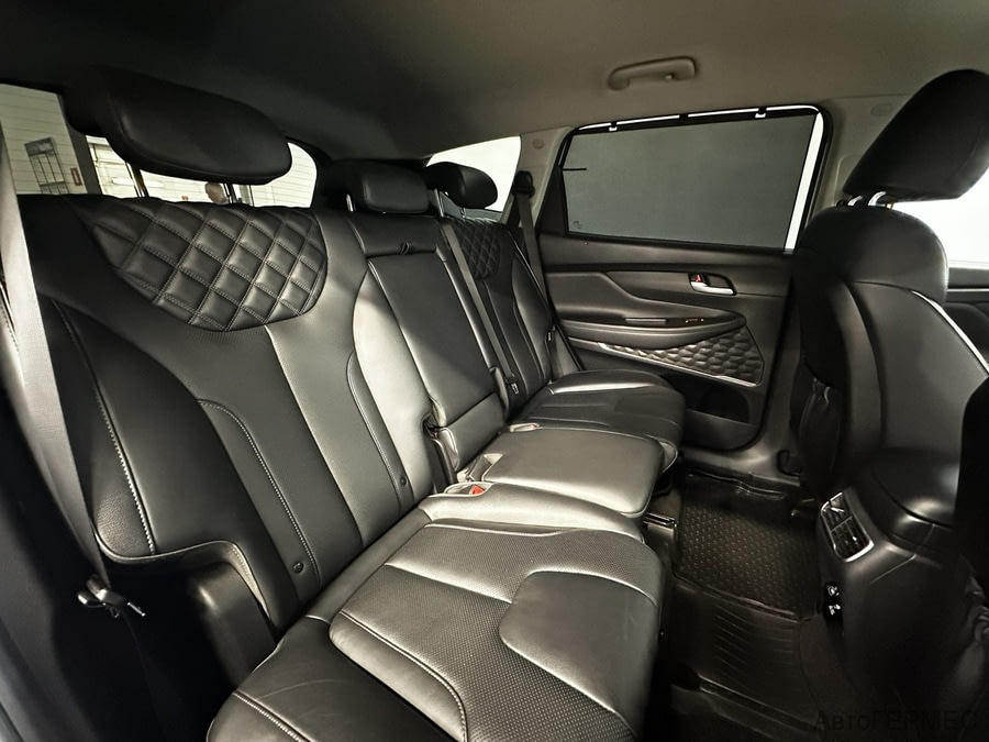 Фото HYUNDAI Santa Fe IV Рестайлинг с пробегом | №18 Фото HYUNDAI Santa Fe IV Рестайлинг с пробегом | №18