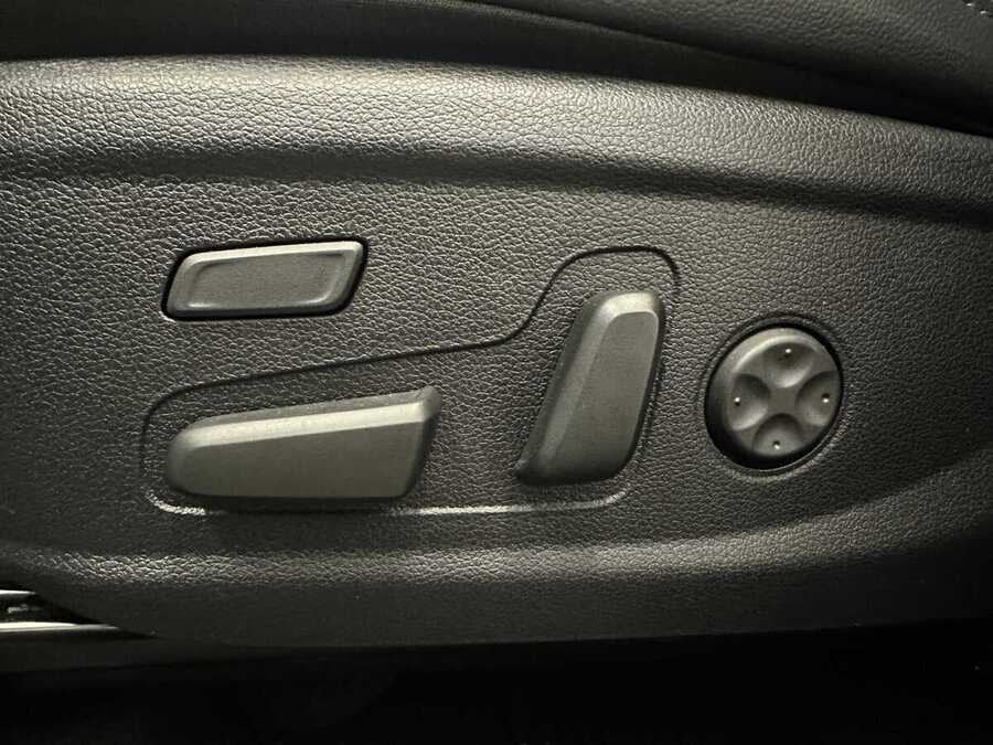 Фото HYUNDAI Santa Fe IV Рестайлинг с пробегом | №12 Фото HYUNDAI Santa Fe IV Рестайлинг с пробегом | №12