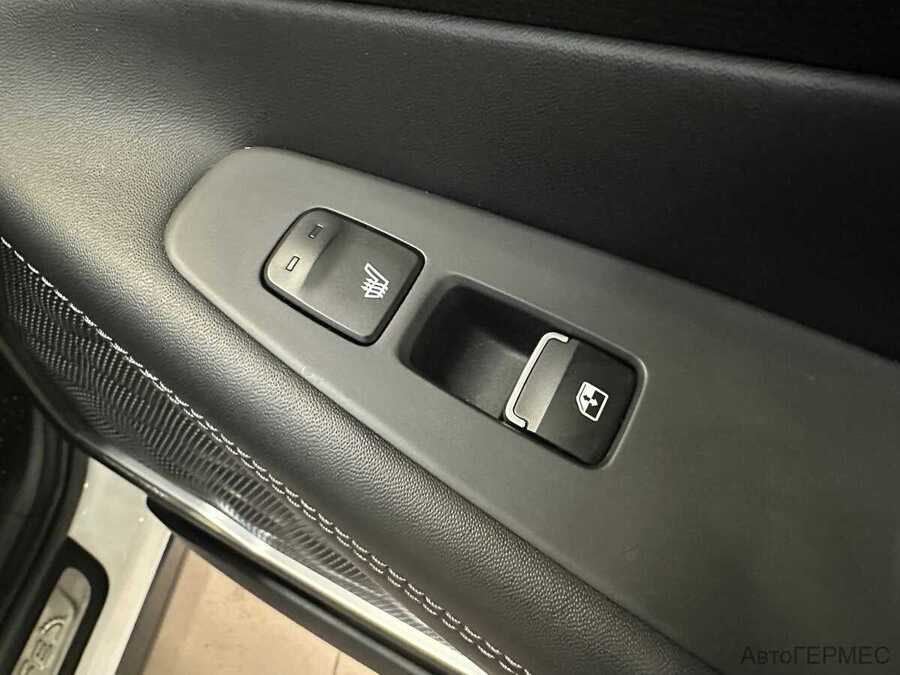 Фото HYUNDAI Santa Fe IV Рестайлинг с пробегом | №15 Фото HYUNDAI Santa Fe IV Рестайлинг с пробегом | №15