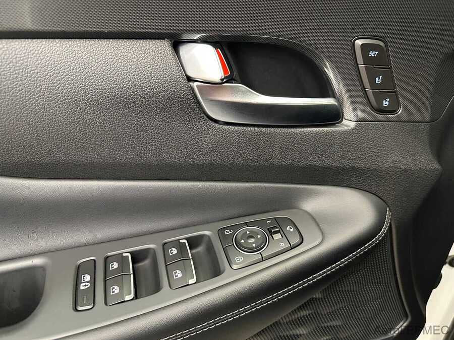 Фото HYUNDAI Santa Fe IV Рестайлинг с пробегом | №11 Фото HYUNDAI Santa Fe IV Рестайлинг с пробегом | №11