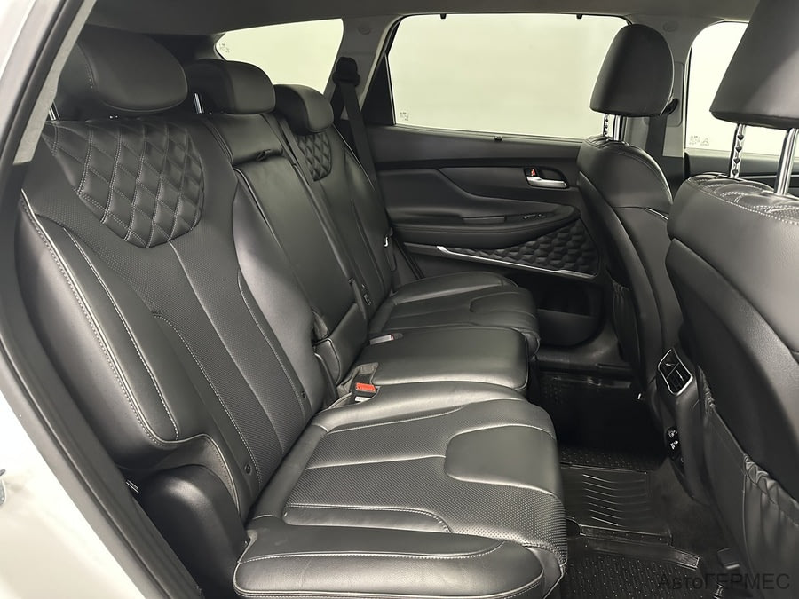 Фото HYUNDAI Santa Fe IV Рестайлинг с пробегом | №19 Фото HYUNDAI Santa Fe IV Рестайлинг с пробегом | №19
