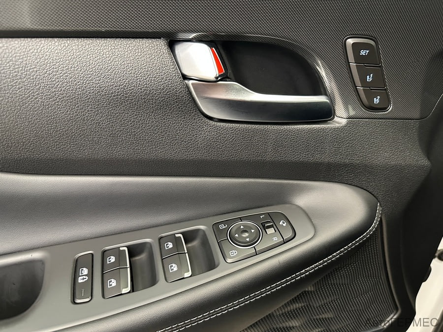 Фото HYUNDAI Santa Fe IV Рестайлинг с пробегом | №11 Фото HYUNDAI Santa Fe IV Рестайлинг с пробегом | №11