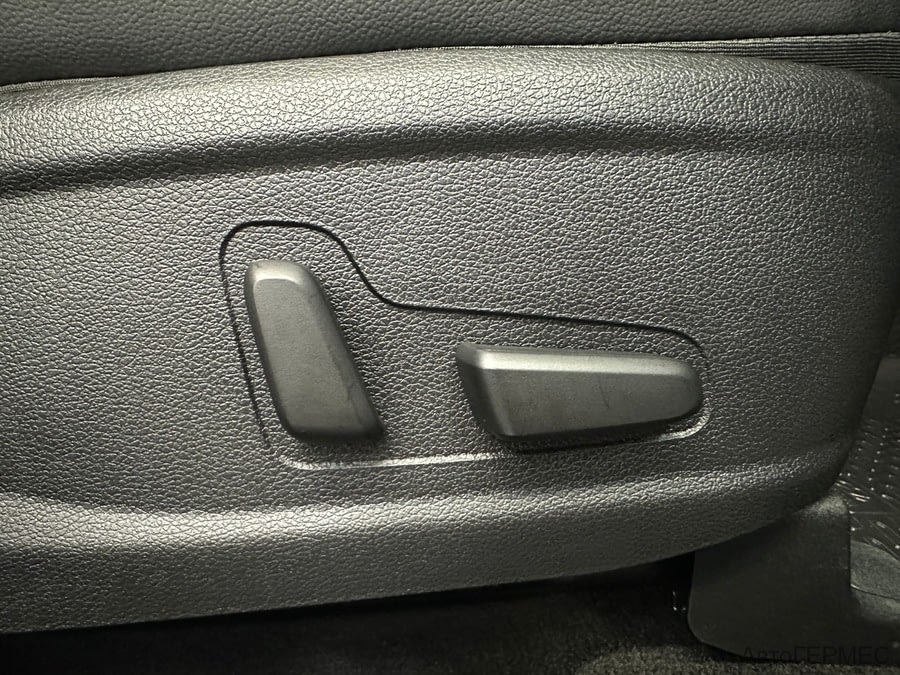 Фото HYUNDAI Santa Fe IV Рестайлинг с пробегом | №13 Фото HYUNDAI Santa Fe IV Рестайлинг с пробегом | №13