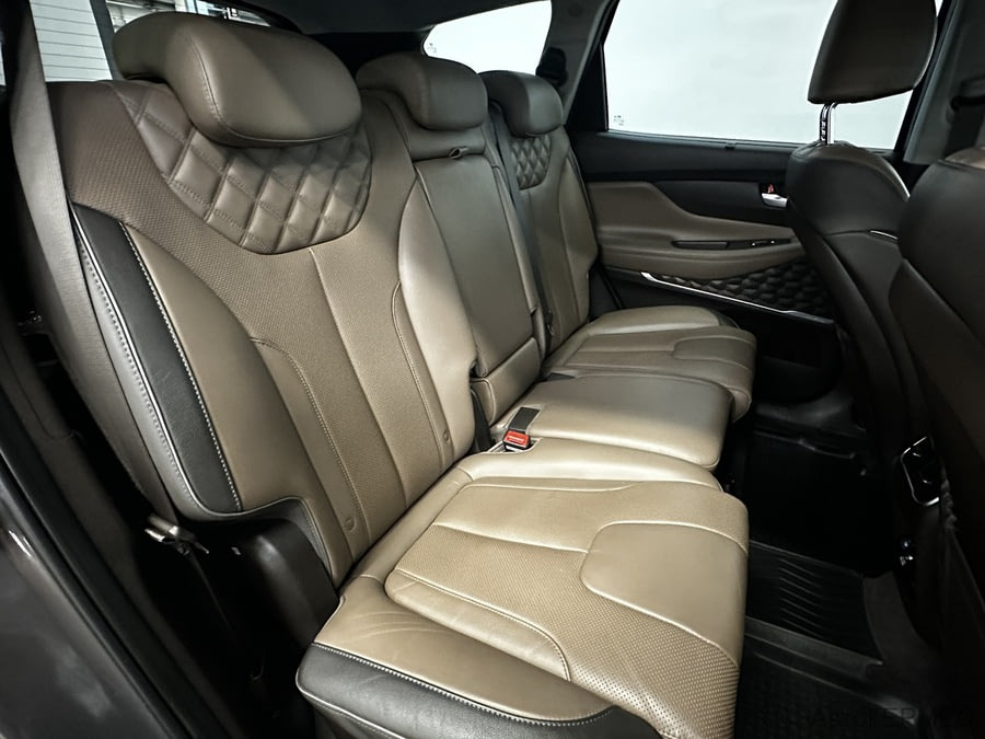 Фото HYUNDAI Santa Fe IV Рестайлинг с пробегом | №19 Фото HYUNDAI Santa Fe IV Рестайлинг с пробегом | №19