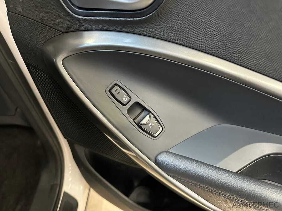 Фото HYUNDAI Santa Fe III Рестайлинг с пробегом | №13 Фото HYUNDAI Santa Fe III Рестайлинг с пробегом | №13