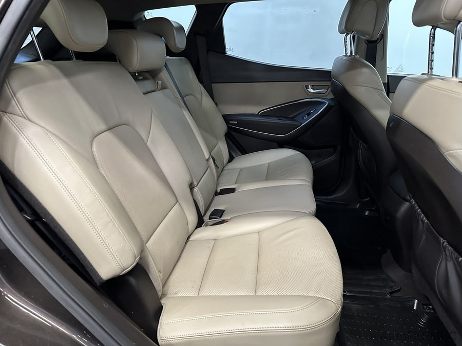 Фото HYUNDAI Santa Fe III Рестайлинг с пробегом | №16 Фото HYUNDAI Santa Fe III Рестайлинг с пробегом | №16
