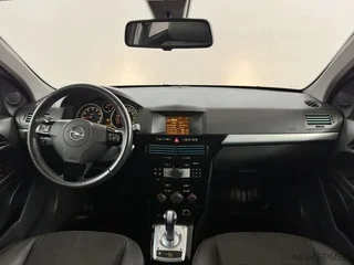 Фото Opel Astra H Рестайлинг с пробегом