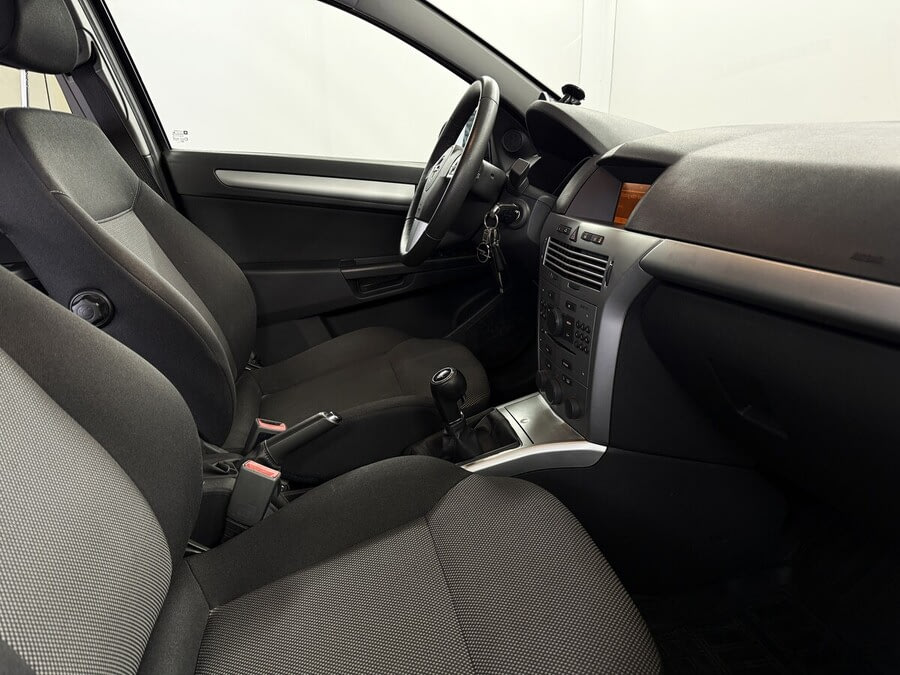 Фото Opel Astra H Рестайлинг с пробегом | №11