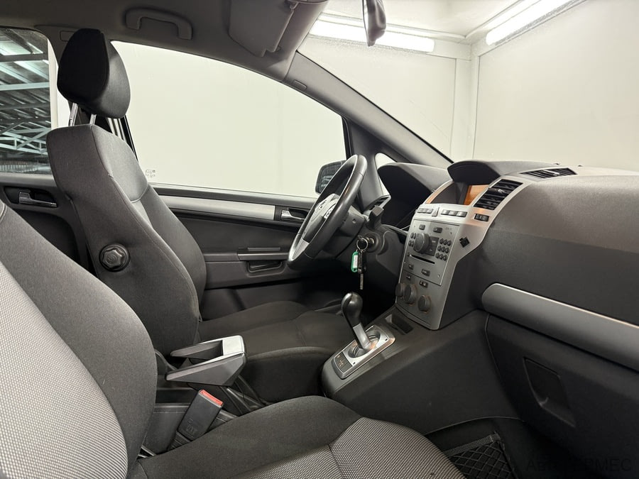 Фото Opel Zafira B Рестайлинг с пробегом | №12 Фото Opel Zafira B Рестайлинг с пробегом | №12