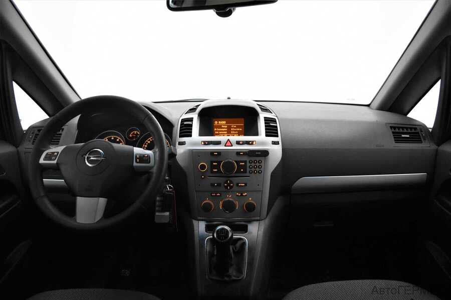 Фото Opel Zafira B Рестайлинг с пробегом | №5