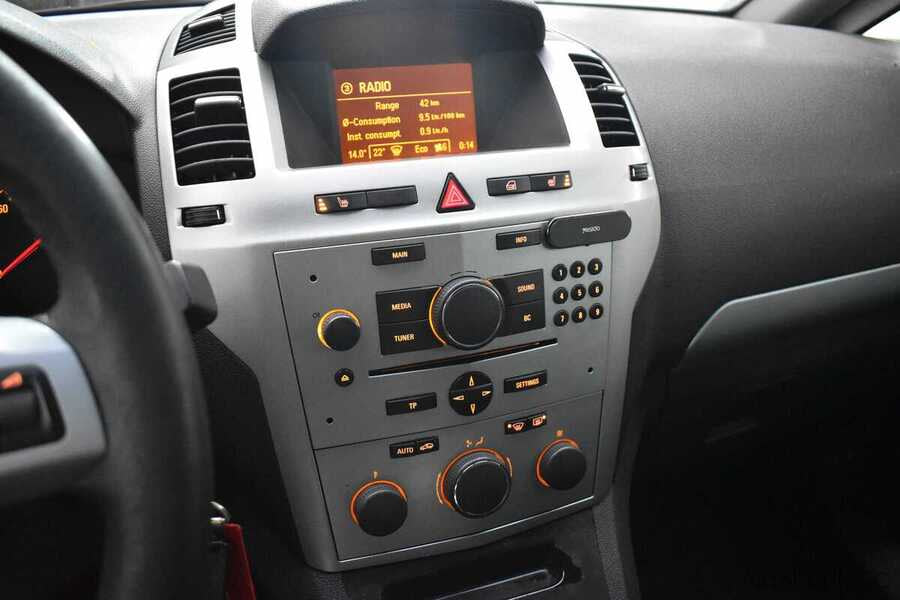 Фото Opel Zafira B Рестайлинг с пробегом | №7