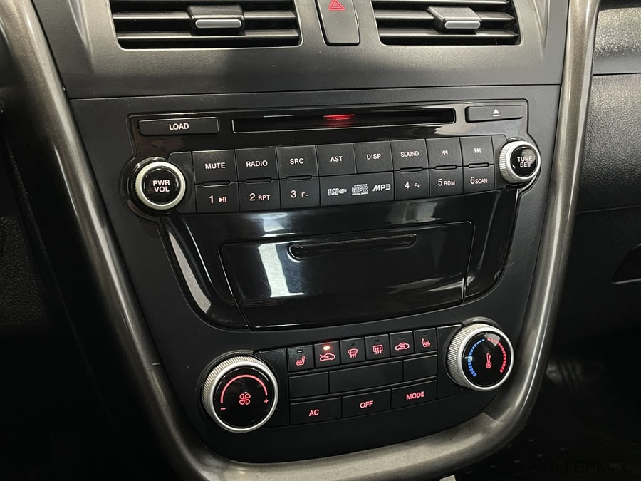 Фото FAW Besturn X80 I с пробегом | №7