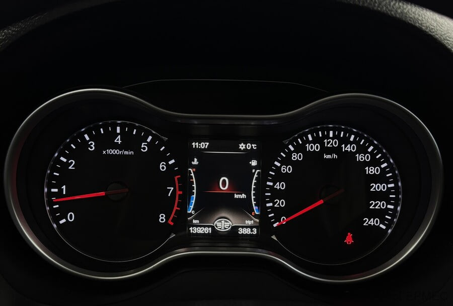 Фото FAW Besturn X80 I Рестайлинг с пробегом | №6