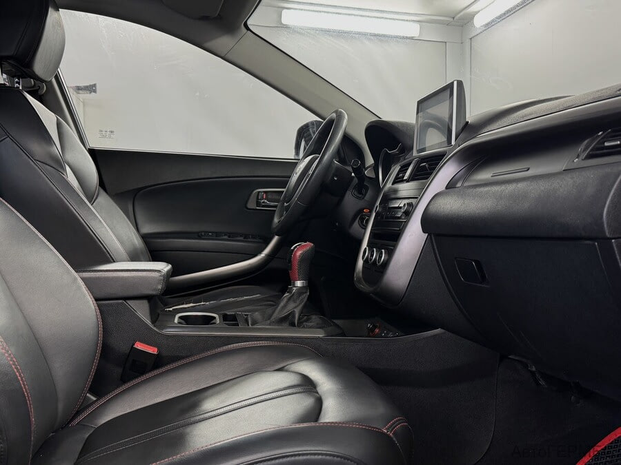 Фото FAW Besturn X80 I Рестайлинг с пробегом | №13